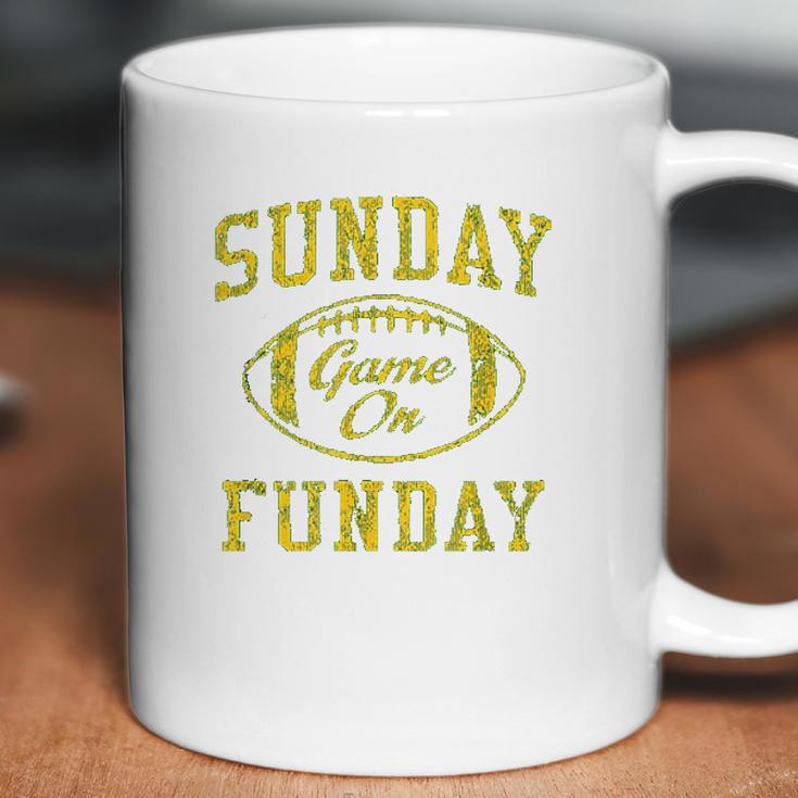 Vintage Sunday Funday Green Bay Football Retro Coffee Mug