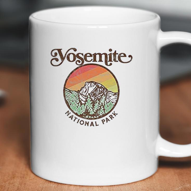 Yosemite National Park Vintage Style Retro 80S Coffee Mug