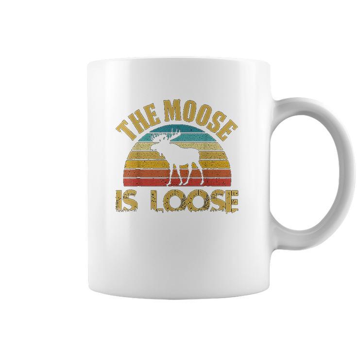 Retro Vintage Moose Is Loose Funny Moose Lover Gift Coffee Mug