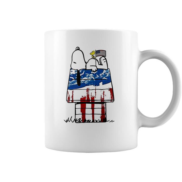 Snoopy Woodstock House American Flag 4Th Of July Independence Day Shirt Coffee Mug