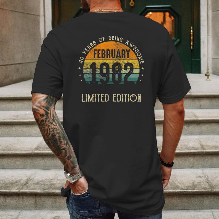 1982 Birthday Gifts For Men February 40 Years Old 40Th Bday Mens Back Print T-shirt Gifts for Men