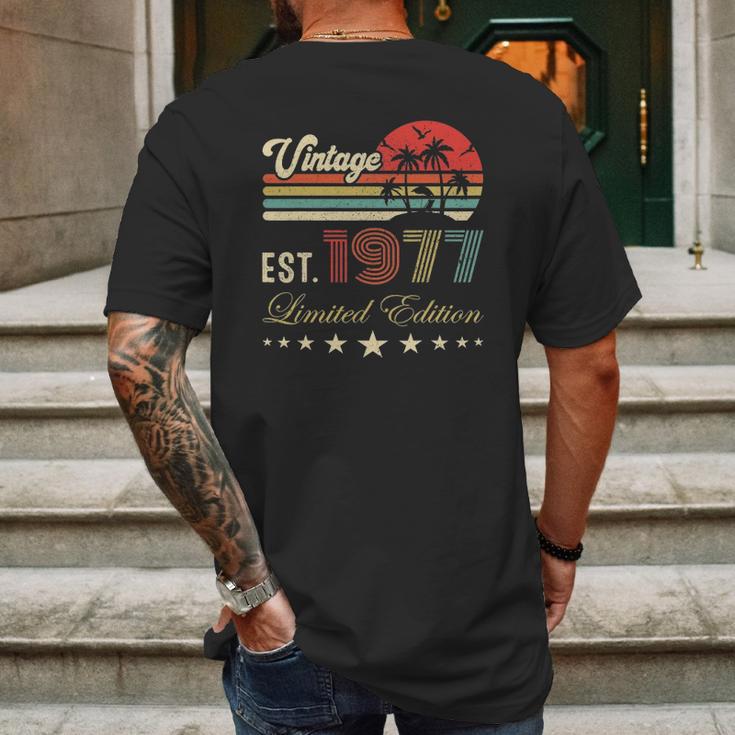 45Th Birthday Born 1977 Vintage Limited Edition 45 Birthday Mens Back Print T-shirt Gifts for Men