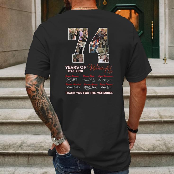 74Th Years Of It’S A Wonderful Life 1946-2020 Signatures Shirt Mens Back Print T-shirt Gifts for Men