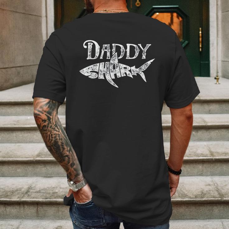 Daddy Shark Matching Best Dad Gift Mens Back Print T-shirt Gifts for Men