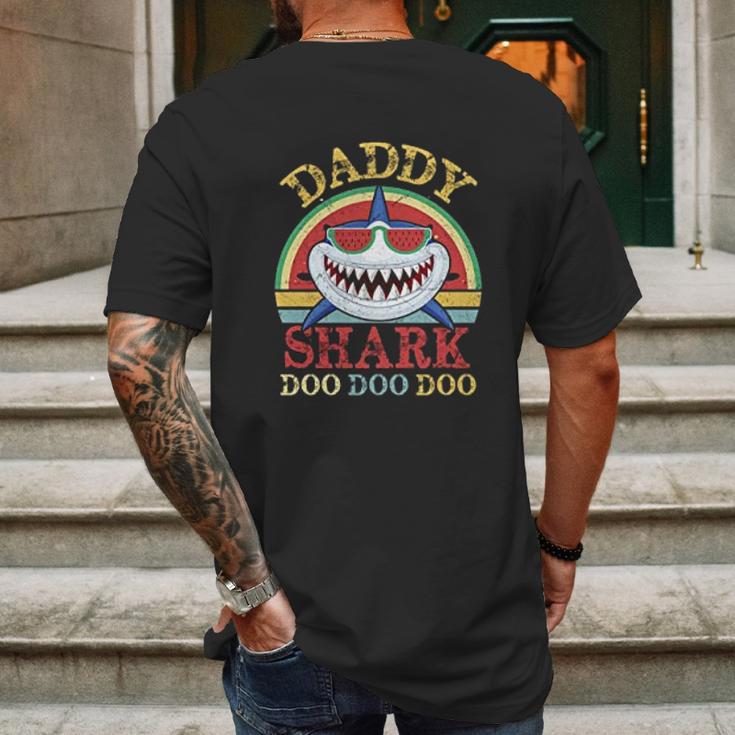 Daddy Shark Vintage Design Mens Back Print T-shirt Gifts for Men