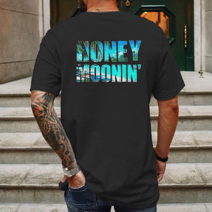 Honeymoonin Honeymoon Bride Groom Just Married Mens Back Print T-shirt Gifts for Men