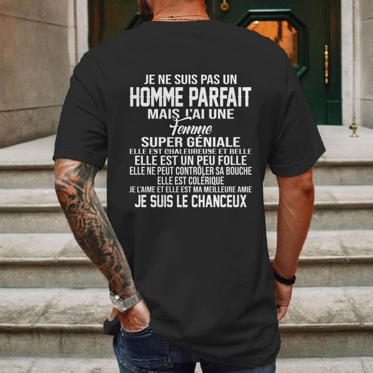 Je Ne Suis Pas Un Homme Parfait Mais Jai Une Femme Je Suis Le Chanceux Mens Back Print T-shirt Gifts for Men