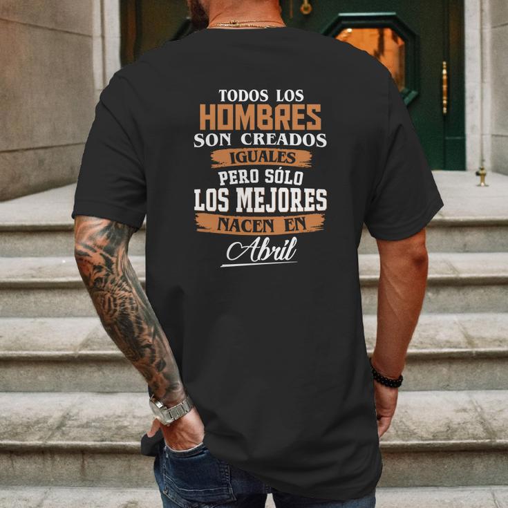 Las Leyendas Nacen En Abril Mens Back Print T-shirt Gifts for Men