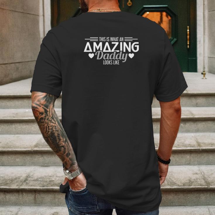 Mens Pride Shirt For Amazing Dads Round Neck Gif Mens Back Print T-shirt Gifts for Men