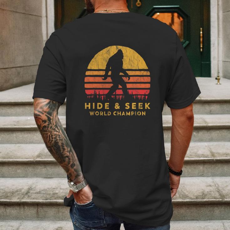 Retro Hide And Seek World Champ Bigfoot Sun Believe Mens Back Print T-shirt Gifts for Men