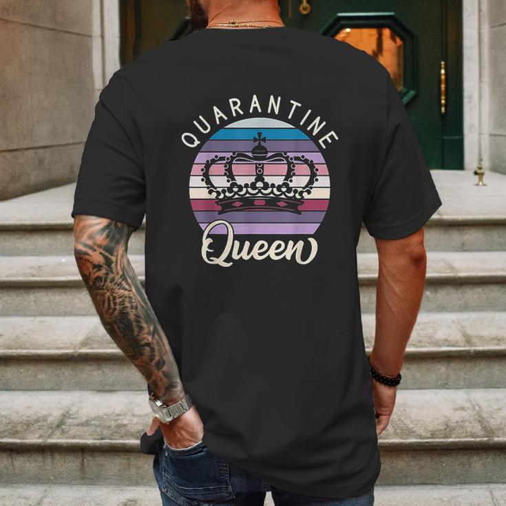 Social Distancing Quarantin Queen Mens Back Print T-shirt Gifts for Men