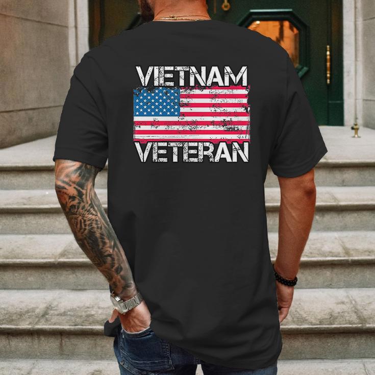 Vietnam Veteran Vintage Us Flag Military Vet Gift Mens Back Print T-shirt Gifts for Men