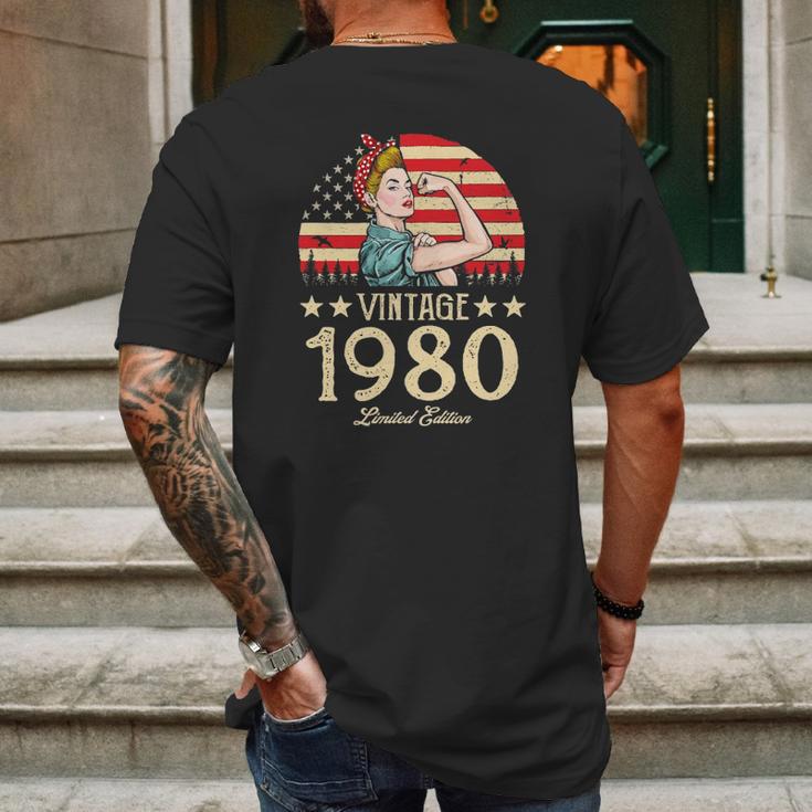 Vintage 1980 Limited Edition 1980 42Nd Birthday 42 Years Old Mens Back Print T-shirt Gifts for Men