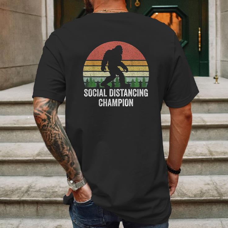 Vintage Retro Social Distancing Champion Funny Bigfoot Mens Back Print T-shirt Gifts for Men