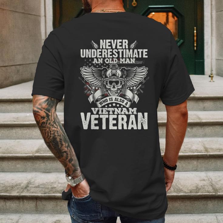 Vintage Us Flag Vietnam Veteran Fathers Day Grandfather Gift Graphic Design Printed Casual Daily Basic Mens Back Print T-shirt Gifts for Men