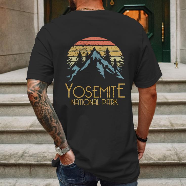 Vintage Yosemite National Park California Gift Mens Back Print T-shirt Gifts for Men