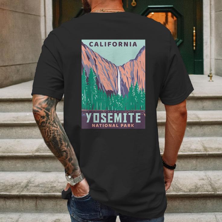 Yosemite National Park Us Vintage Usa California Parks Gift Mens Back Print T-shirt Gifts for Men