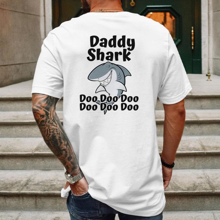 Mens Daddy Shark Doo Doo Doo Matching Family Shirt Mens Back Print T-shirt Gifts for Men