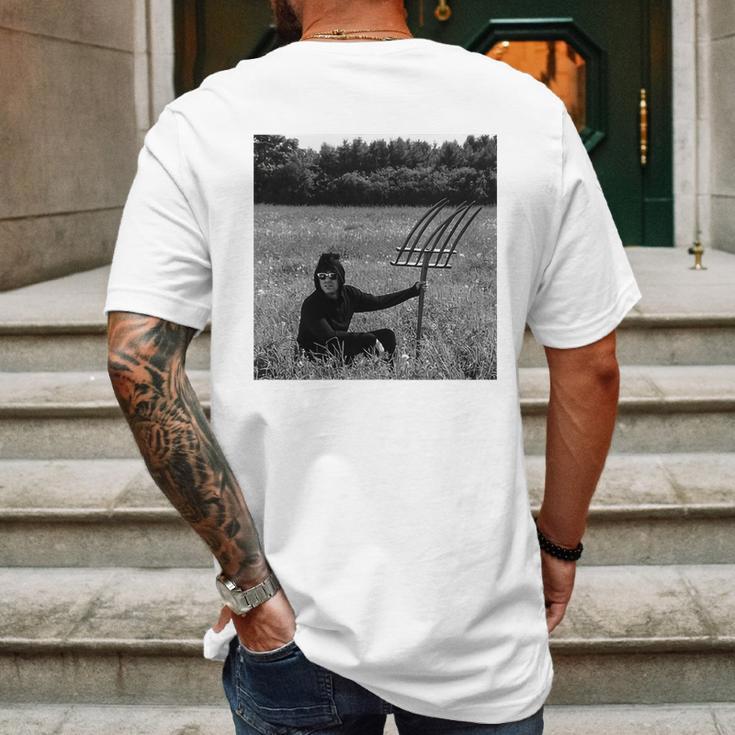 Schitts Creek David Rose In A Field Mens Back Print T-shirt Gifts for Men