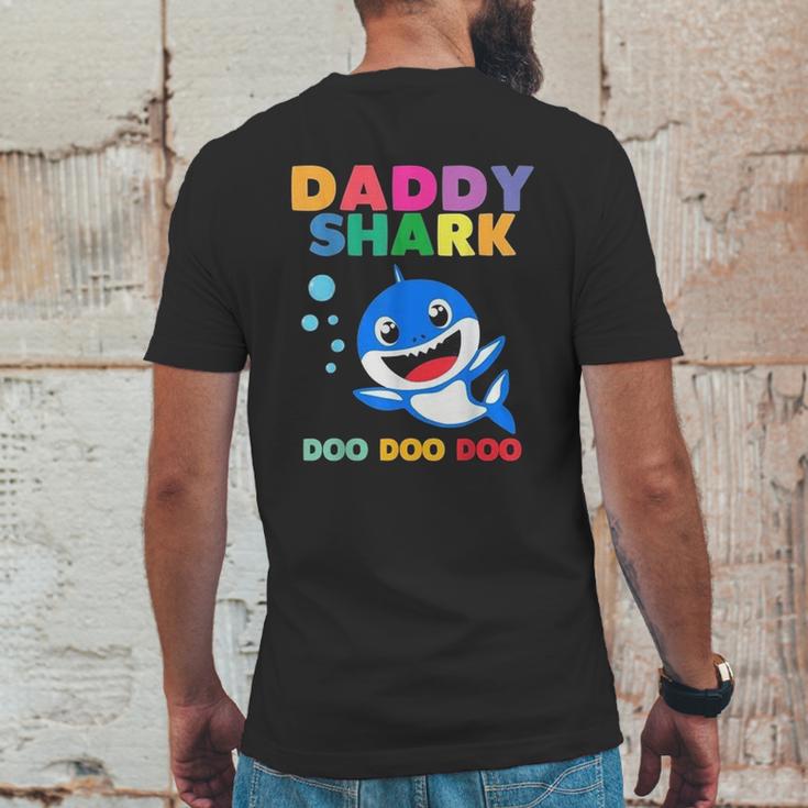 Daddy Shark Cute Fathers Gift Dad Birthday Gifts Mens Back Print T-shirt Funny Gifts