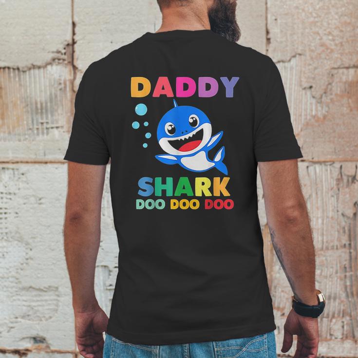 Daddy Shark Doo Doo Funny Dad Birthday Gifts Mens Back Print T-shirt Funny Gifts