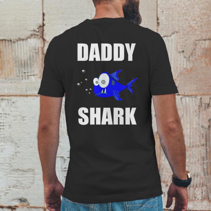 Daddy Shark Gift From Family Mens Back Print T-shirt Funny Gifts