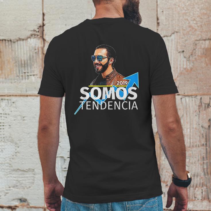 Somos Tendencia Mens Back Print T-shirt Funny Gifts