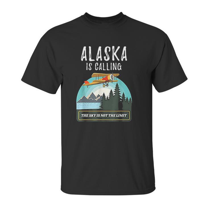 Alaska Mountain Retro Vintage Plane Bush Flying Unisex T-Shirt