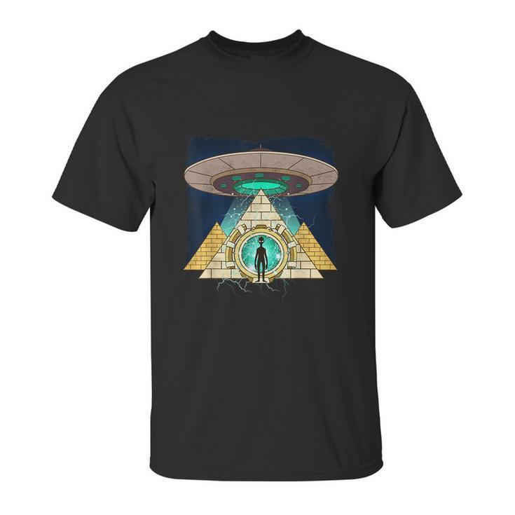 Ancient Astronaut Egyptian Pyramid Alien Conspiracy Theory Unisex T-Shirt