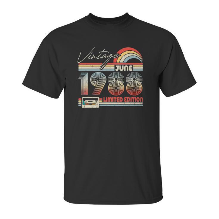 Happy 33Rd Birthday Vintage June 1988  33 Years Old Unisex T-Shirt