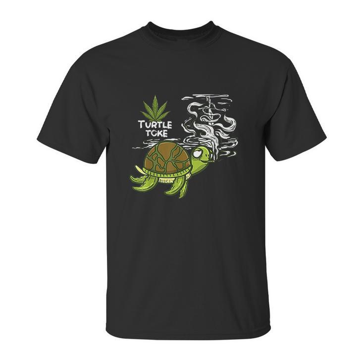 Smoking High Turtle Funny Weed 420 Marijuana Joint Stoner Unisex T-Shirt