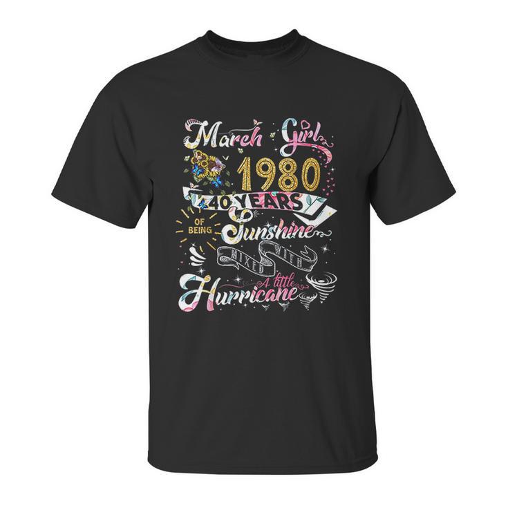 Vintage March 1980 Classic 40Th Birthday Gift 40 Years Old Unisex T-Shirt