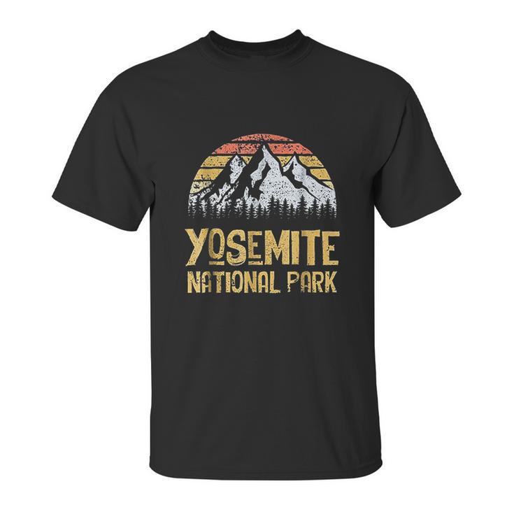 Vintage Retro Yosemite National Park Unisex T-Shirt