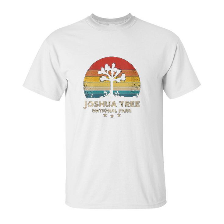 Vintage Joshua Tree National Park Retro Souvenir Unisex T-Shirt