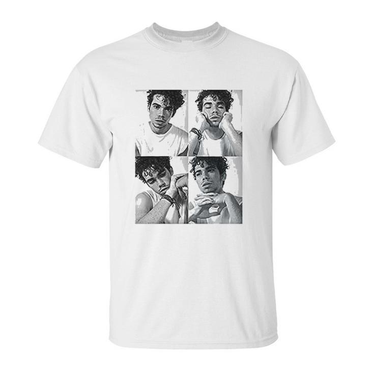 Yimiao Cameron Boyce Round Unisex T-Shirt