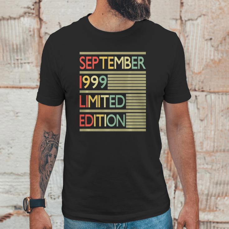 22 Years Old - 22Nd Birthday Gift September 1999 Unisex T-Shirt Gifts for Him