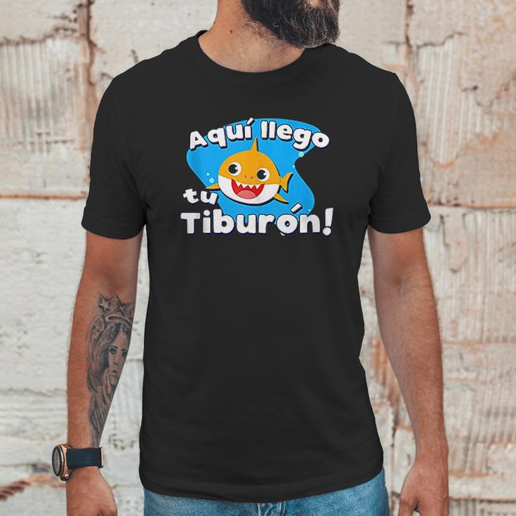 Aquí Llego Tu Tiburón Safaera Reggaeton Bunny Style Gift Unisex T-Shirt Gifts for Him