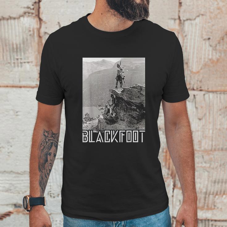 Blackfoot Native American Indians At Glacier National Park Unisex T-Shirt Gifts for Him