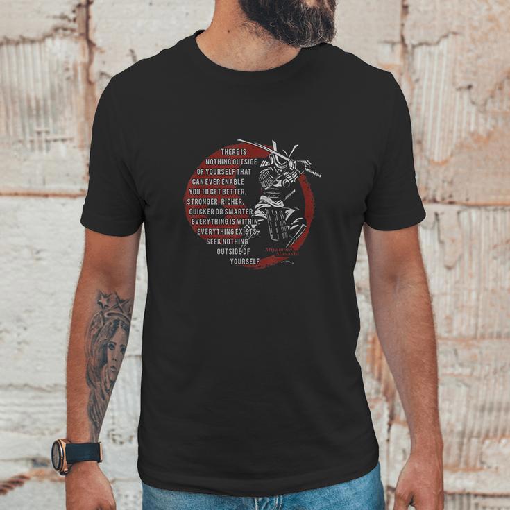 Miyamoto Musashi Samurai Ronin Unisex T-Shirt Gifts for Him