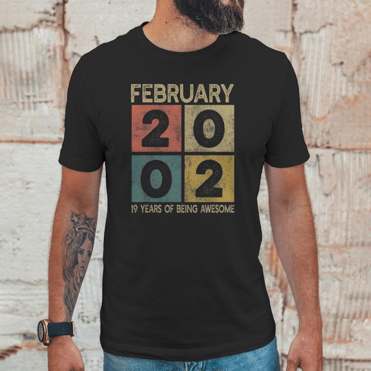 Retro Born In 2002 Limited Edition 19Th Bday 19 Years Old Unisex T-Shirt Gifts for Him