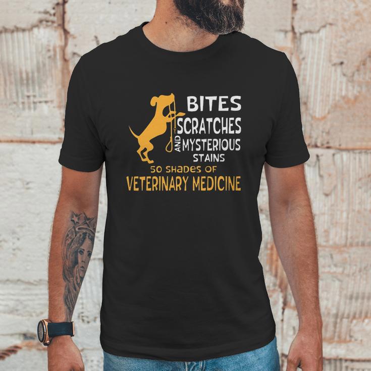 Veterinarian 50 Shades Of Veterinary Medicine Unisex T-Shirt Gifts for Him