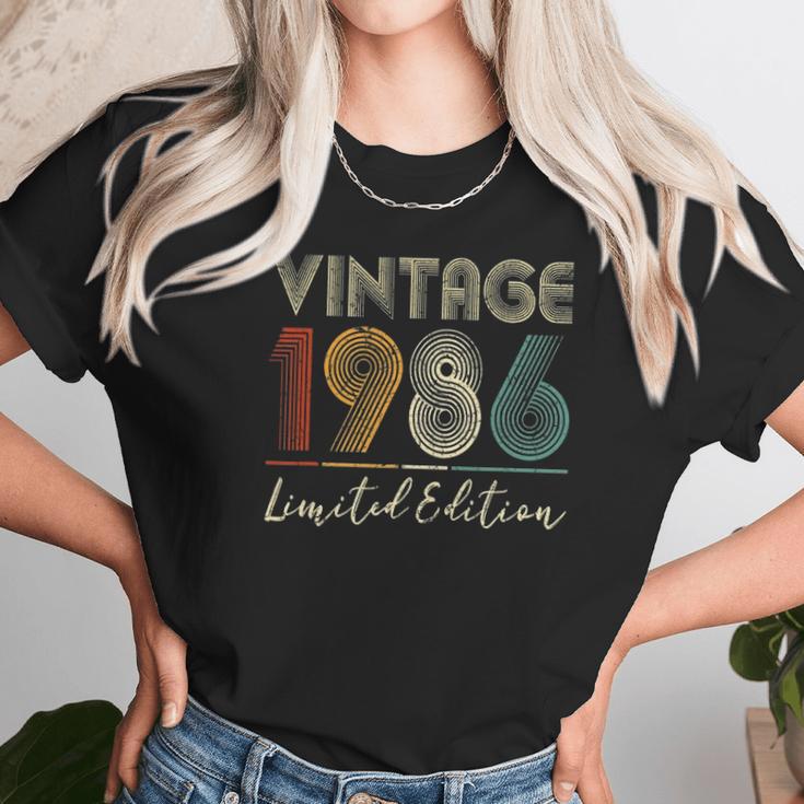 36 Years Old Gifts Vintage 1986 Limited Edition 36Th Birthday Unisex T-Shirt Gifts for Her