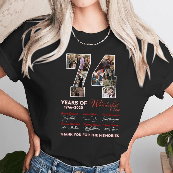 74Th Years Of It’S A Wonderful Life 1946-2020 Signatures Shirt Unisex T-Shirt Gifts for Her