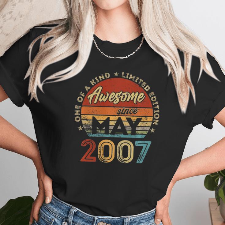 Awesome Since May 2007 15Th Birthday Gift 15 Years Old Boy Unisex T-Shirt Gifts for Her