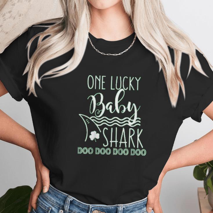 Baby Shark Kids St Patricks Day Family Unisex T-Shirt Gifts for Her