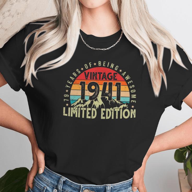 Born In 1941 Vintage Limited Edition 79 Years Old 79Th Bday Unisex T-Shirt Gifts for Her