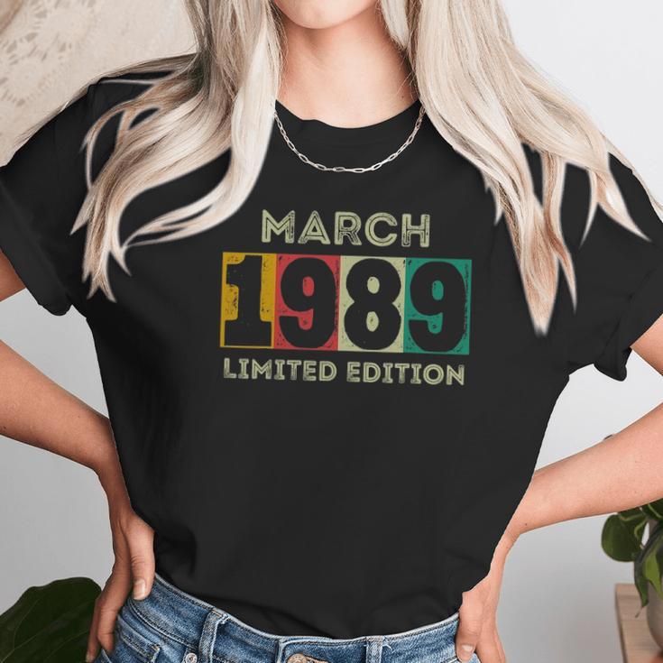 Born In March 1989 32Nd Birthday Gift 32 Years Old Unisex T-Shirt Gifts for Her