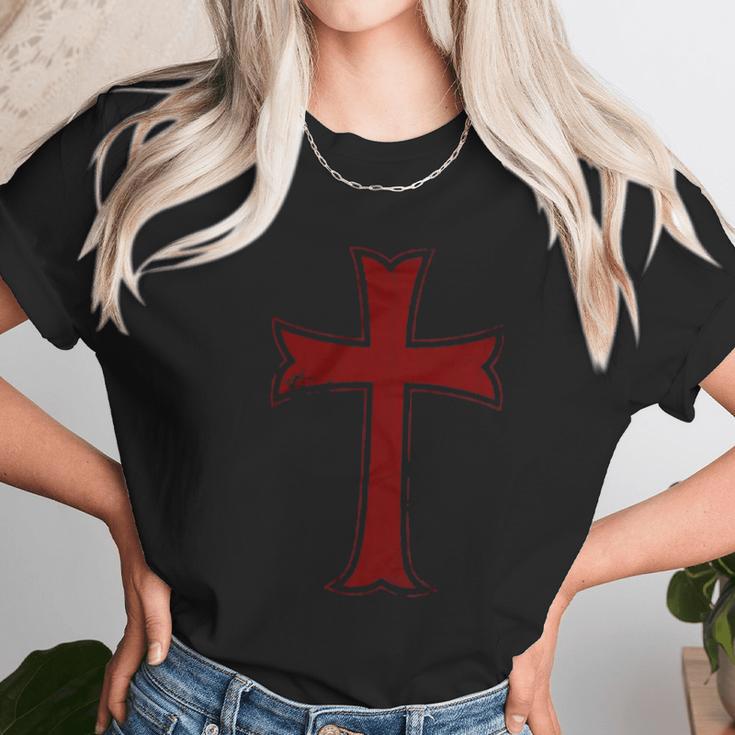 Crusader Knights Templar Distressed Cross Unisex T-Shirt Gifts for Her