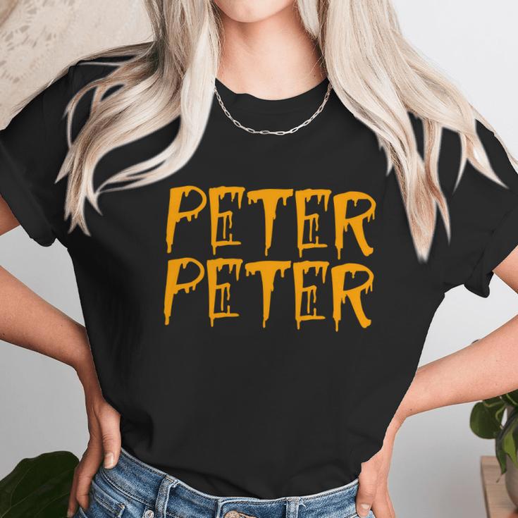 Cute Halloween Funny Halloween Day Peter Peter Pumpkin Eater Couples Halloween Unisex T-Shirt Gifts for Her