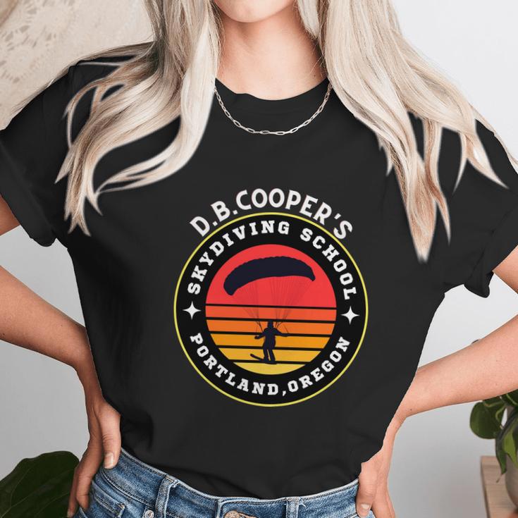 D B Cooper Robber Thief Parachute Skydiving School Portland Oregon Retro Unisex T-Shirt Gifts for Her